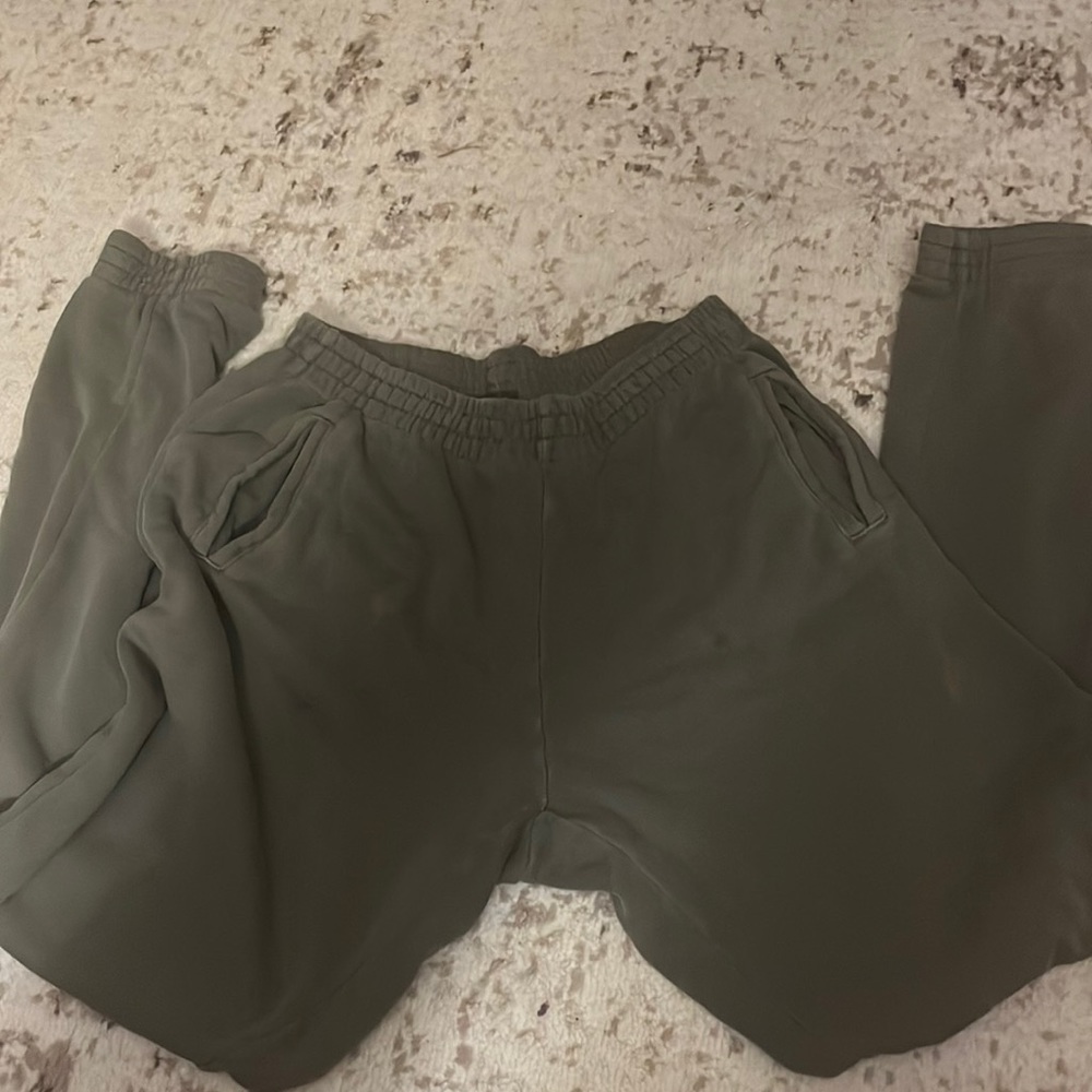 Brandy sweats